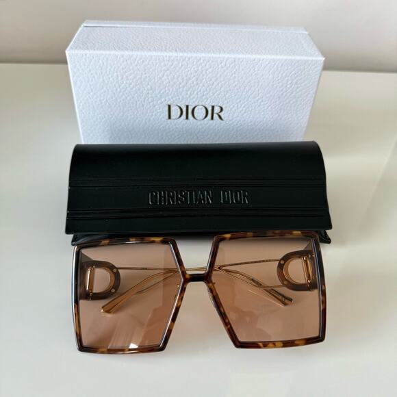 NWT!!! Christian Dior30Montaigne 5U 26lO Sunglasses Authentic Retail 560$ - Picture 9 of 9